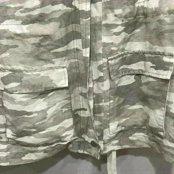 Vince Camuto light military style jacket size small white and grey - Picture 5 of 9